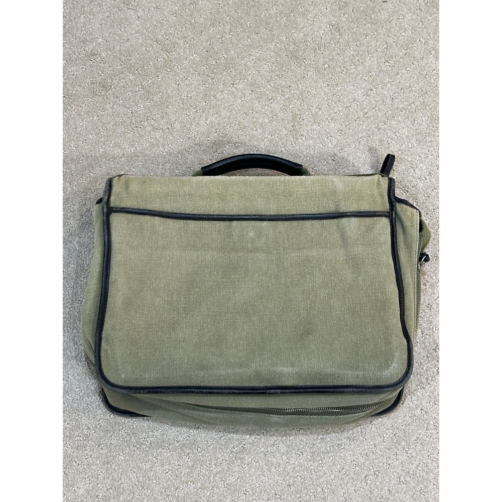 Bodhi Carrying‎ Case - Picture 12 of 16